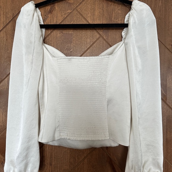 Wilfred Cream Puff Sleeve Blouse - Picture 2 of 4